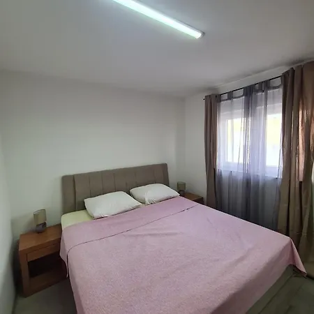 Vacation House Privlaka פריבלאקה